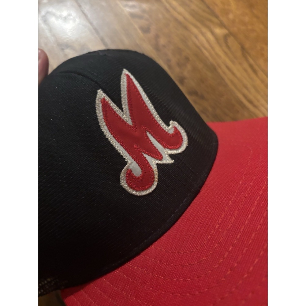 Vintage New Era Pro Model Trucker Hat Black Red Embroidered Snapback Made in USA - Picture 2 of 4